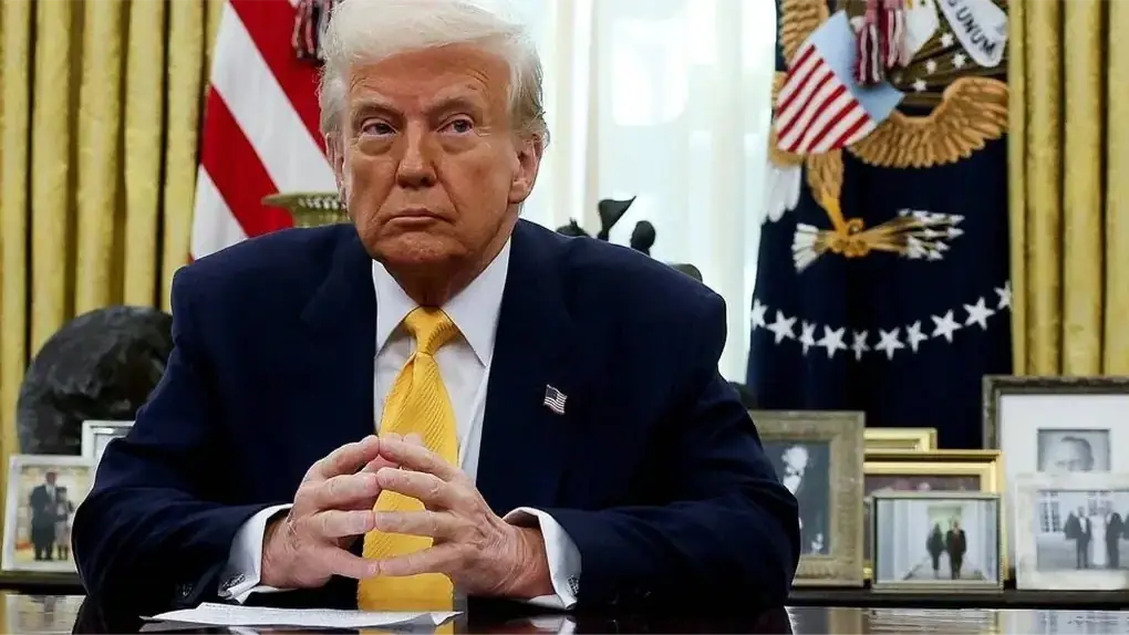 Ông Trump hủy sắc lệnh ông Biden ký bằng bút tự động